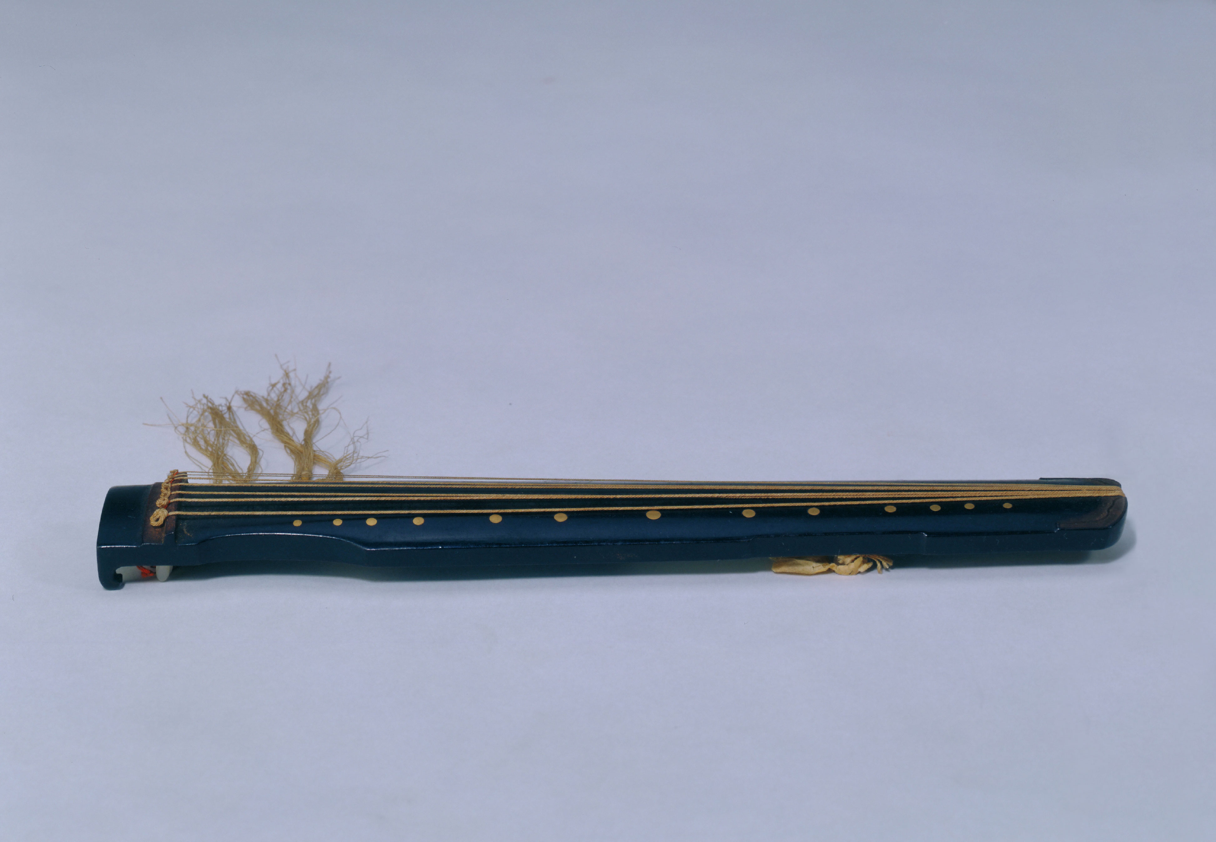 【新品★1点物】揚州☆欧陽南 監製、仲尼式ZhongNiShi演奏級古琴、稀少！ 古琴黃鶯吟仲尼式杉木試音教學solo - YouTube